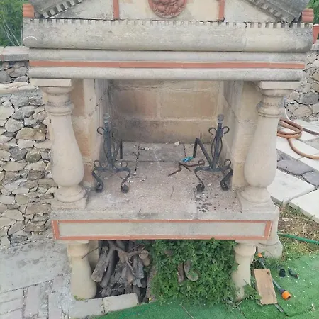 Tenuta Apollonio Villa